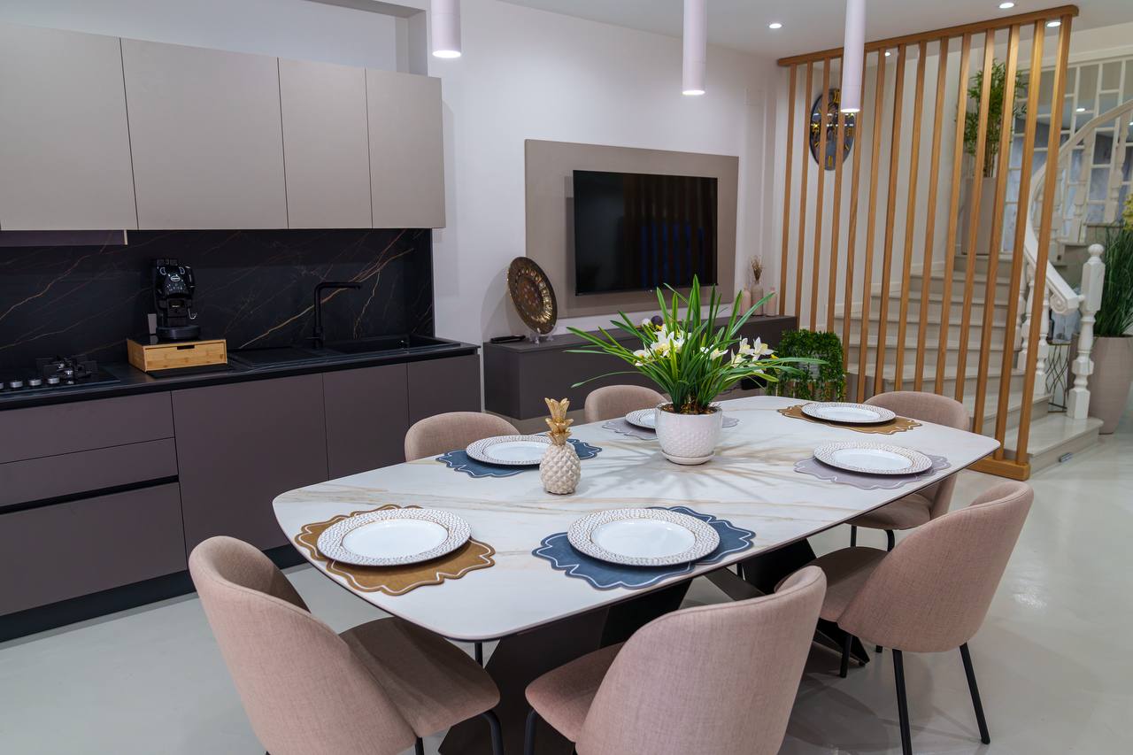 Sala da pranzo appartamento di lusso a favara